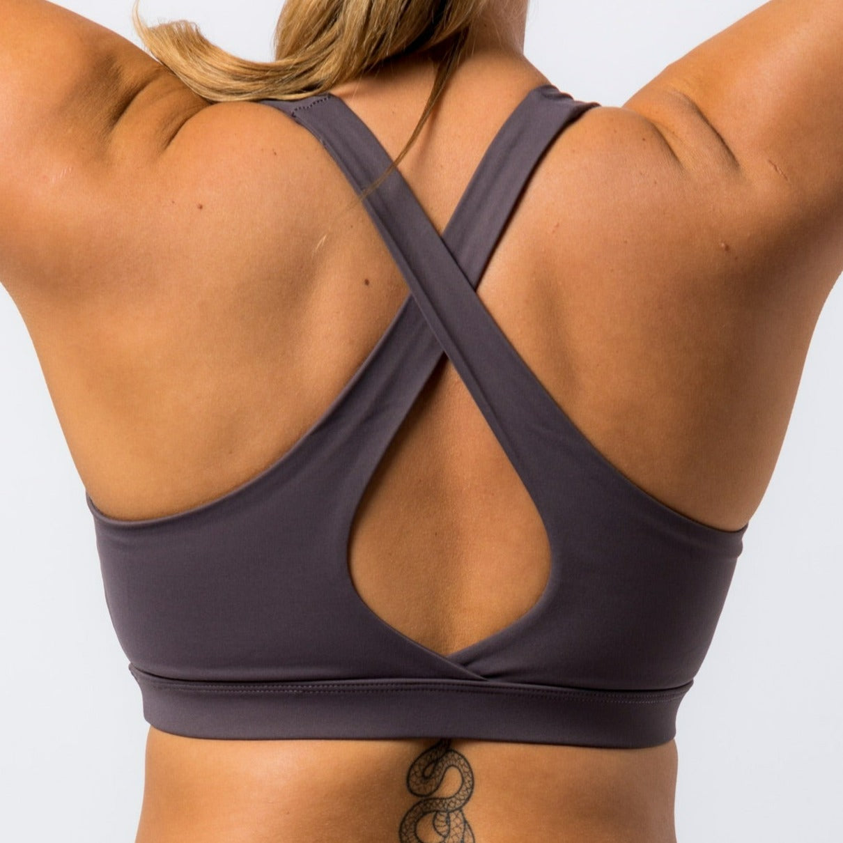 Embody X Strap Crop - Grey